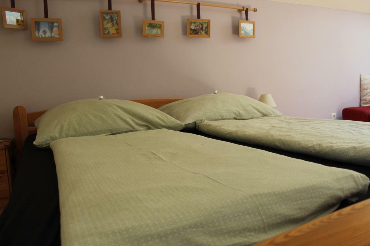 Gaestezimmer Klopfer Sankt Johann im Saggautal Esterno foto
